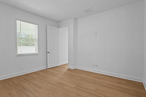 Casa en venta en Orlando, Florida, 4 dormitorios, 176.51 m2 № 1680123 - foto 16