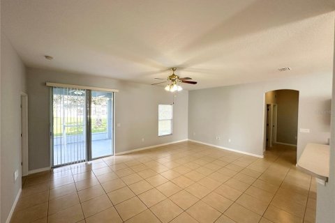 Casa en venta en Palm Coast, Florida, 3 dormitorios, 170.94 m2 № 2232988 - foto 4