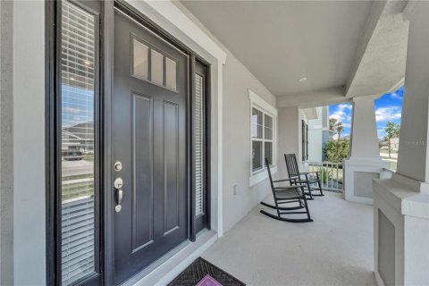 House in Wesley Chapel, Florida 4 bedrooms, 297.38 sq.m. № 1827766 - photo 7