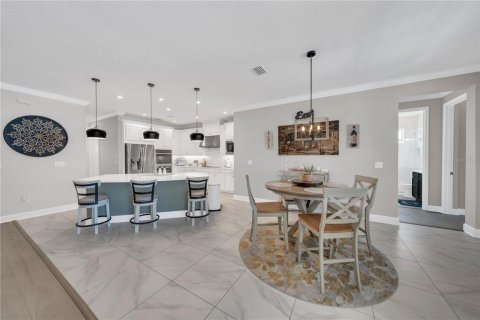 House in Wesley Chapel, Florida 4 bedrooms, 297.38 sq.m. № 1827766 - photo 25
