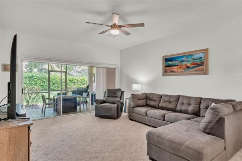 House in Winter Haven, Florida 3 bedrooms, 141.77 sq.m. № 1796686 - photo 25