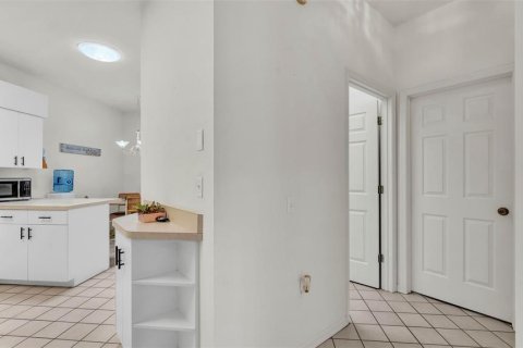 House in Winter Haven, Florida 3 bedrooms, 141.77 sq.m. № 1796686 - photo 30