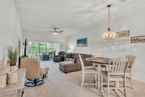 House in Winter Haven, Florida 3 bedrooms, 141.77 sq.m. № 1796686 - photo 21