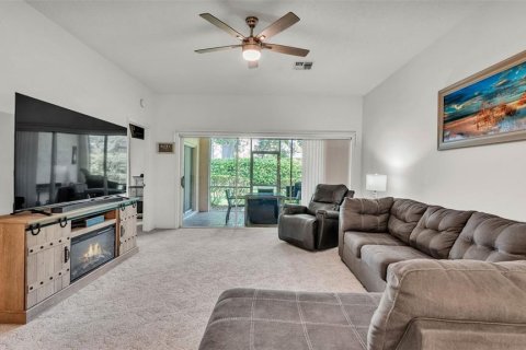 House in Winter Haven, Florida 3 bedrooms, 141.77 sq.m. № 1796686 - photo 24