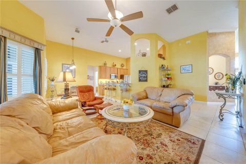 Casa en venta en Kissimmee, Florida, 4 dormitorios, 280.1 m2 № 2214131 - foto 7