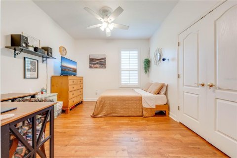 Casa en venta en Kissimmee, Florida, 4 dormitorios, 280.1 m2 № 2214131 - foto 9