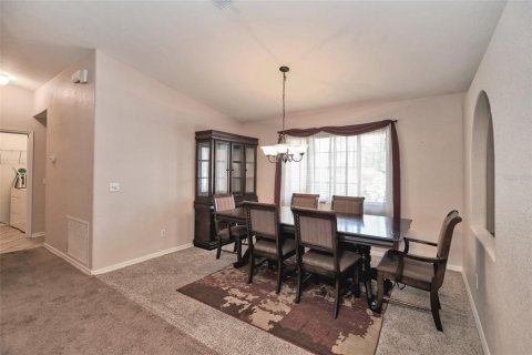 House in Ocala, Florida 3 bedrooms, 188.87 sq.m. № 1791777 - photo 6