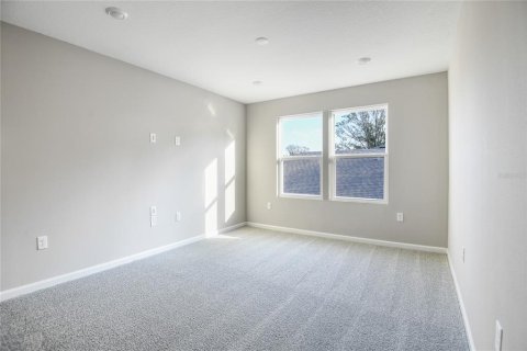 House in Mount Dora, Florida 4 bedrooms, 281.49 sq.m. № 1509542 - photo 12