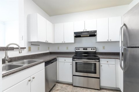 Condo in Orlando, Florida, 1 bedroom  № 1780830 - photo 10