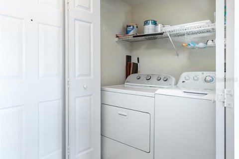 Condo in Orlando, Florida, 1 bedroom  № 1780830 - photo 24