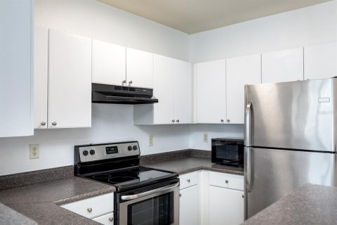 Condo in Orlando, Florida, 1 bedroom  № 1780830 - photo 9