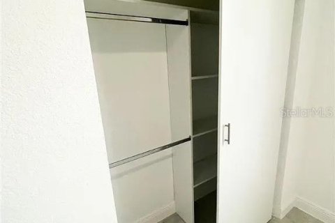 Купить виллу или дом в Порт-Шарлотт, Флорида 3 комнаты, 143.72м2, № 1878261 - фото 26
