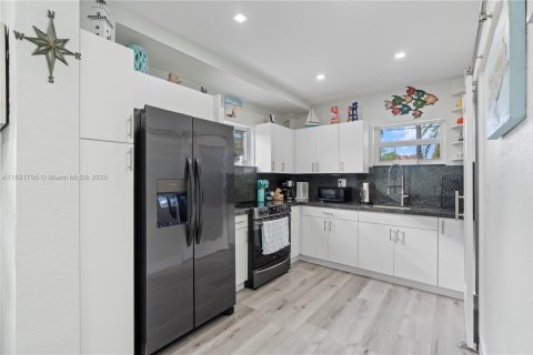 Villa ou maison à vendre à Key Largo, Floride: 3 chambres, 170.1 m2 № 1948943 - photo 28