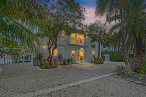 Villa ou maison à vendre à Key Largo, Floride: 3 chambres, 170.1 m2 № 1948943 - photo 2