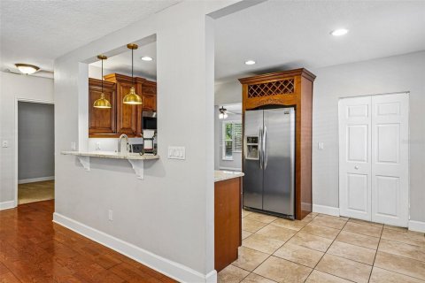 Villa ou maison à vendre à Tampa, Floride: 3 chambres, 145.48 m2 № 2234046 - photo 12