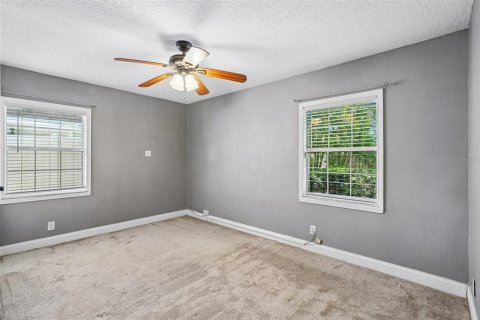 Villa ou maison à vendre à Tampa, Floride: 3 chambres, 145.48 m2 № 2234046 - photo 30