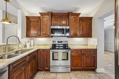 Villa ou maison à vendre à Tampa, Floride: 3 chambres, 145.48 m2 № 2234046 - photo 19