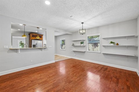 Villa ou maison à vendre à Tampa, Floride: 3 chambres, 145.48 m2 № 2234046 - photo 7