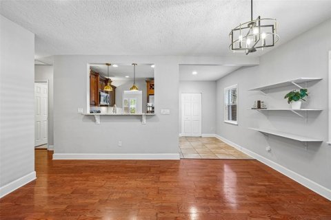 Villa ou maison à vendre à Tampa, Floride: 3 chambres, 145.48 m2 № 2234046 - photo 6