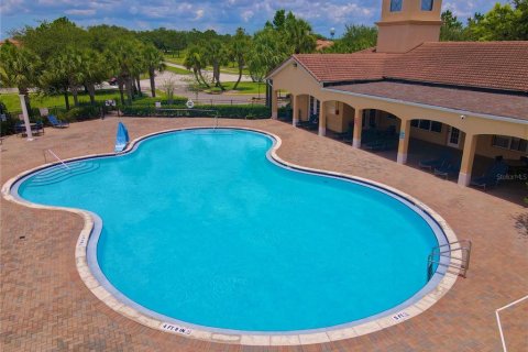 Villa ou maison à vendre à Kissimmee, Floride: 4 chambres, 213.3 m2 № 2427332 - photo 16
