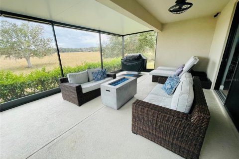 Villa ou maison à vendre à Kissimmee, Floride: 4 chambres, 213.3 m2 № 2427332 - photo 10