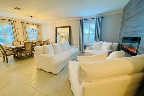 Villa ou maison à vendre à Kissimmee, Floride: 4 chambres, 213.3 m2 № 2427332 - photo 19