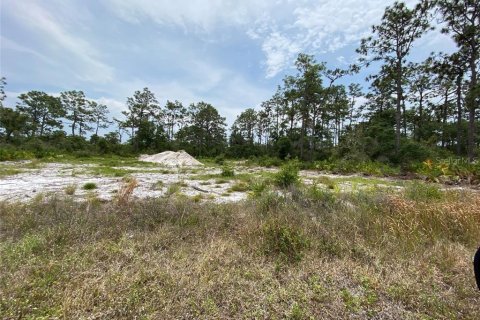 Terreno en venta en Indian lake estates, Florida № 2224280 - foto 5