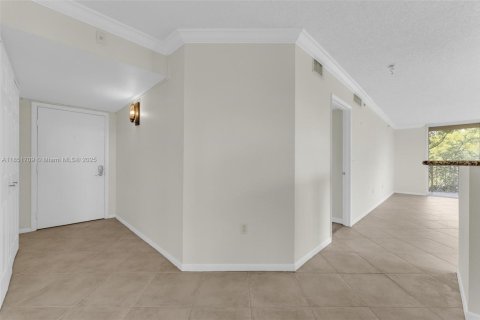 Condo in Aventura, Florida, 3 bedrooms  № 1858940 - photo 18