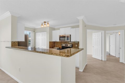 Condo in Aventura, Florida, 3 bedrooms  № 1858940 - photo 14