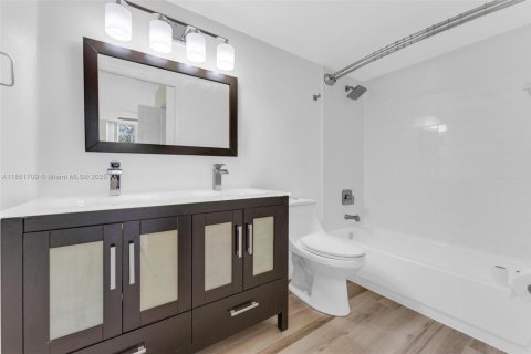 Condo in Aventura, Florida, 3 bedrooms  № 1858940 - photo 30