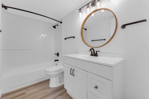 Condo in Aventura, Florida, 3 bedrooms  № 1858940 - photo 21