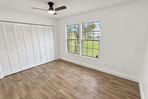 Villa ou maison à vendre à Orlando, Floride: 4 chambres, 160.35 m2 № 2388883 - photo 7