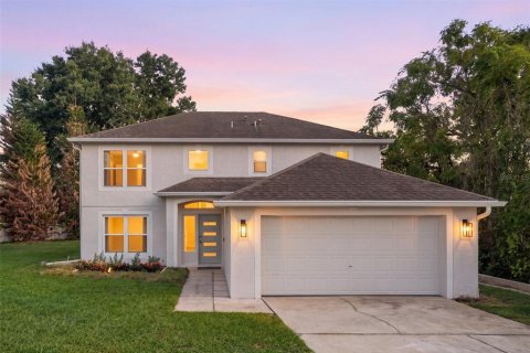 Villa ou maison à vendre à Ocoee, Floride: 4 chambres, 200.3 m2 № 2418989 - photo 2