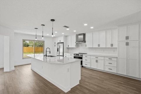Casa en venta en Bradenton, Florida, 3 dormitorios, 216.65 m2 № 1630955 - foto 8