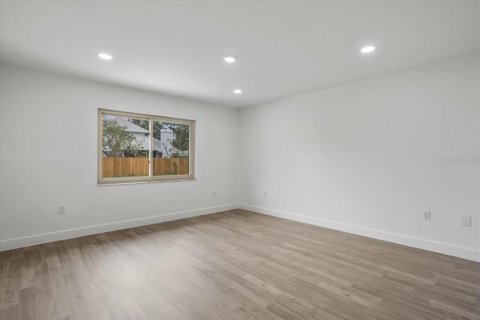 Casa en venta en Bradenton, Florida, 3 dormitorios, 216.65 m2 № 1630955 - foto 13