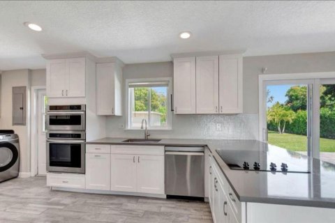 Villa ou maison à louer à Boynton Beach, Floride: 1 chambre, 103.49 m2 № 1851499 - photo 11