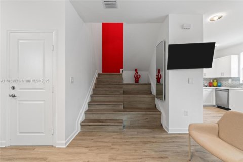 Купить таунхаус в Майами, Флорида 3 спальни, 128.02м2, № 2034183 - фото 10