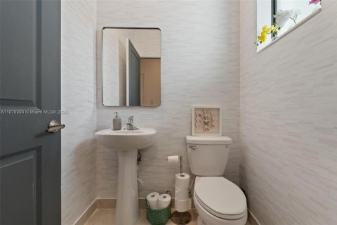 Купить таунхаус в Майами, Флорида 3 спальни, 128.02м2, № 2034183 - фото 6