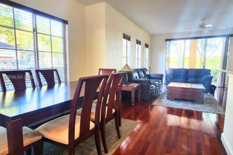 Купить таунхаус в Мирамар, Флорида 2 спальни, 100.33м2, № 1985681 - фото 5