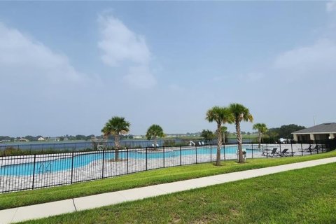 Villa ou maison à louer à Winter Haven, Floride: 3 chambres, 116.59 m2 № 2437310 - photo 17