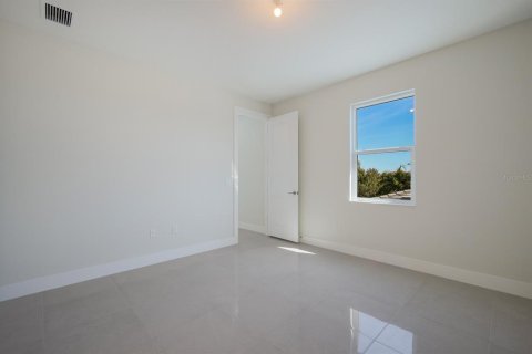 Townhouse in Bradenton, Florida 2 bedrooms, 273.23 sq.m. № 605168 - photo 22