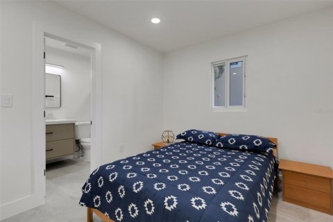 House in Palmetto, Florida 4 bedrooms, 212.19 sq.m. № 1868850 - photo 23
