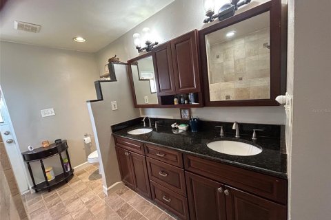 Casa en venta en Lake Wales, Florida, 3 dormitorios, 164.99 m2 № 2383419 - foto 19