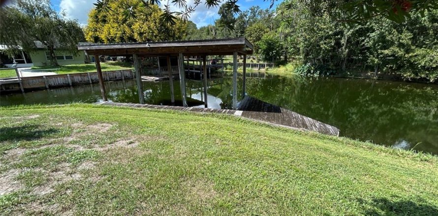 Casa en Lake Wales, Florida 3 dormitorios, 164.99 m2 № 2383419