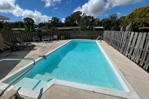 Casa en venta en Lake Wales, Florida, 3 dormitorios, 164.99 m2 № 2383419 - foto 6