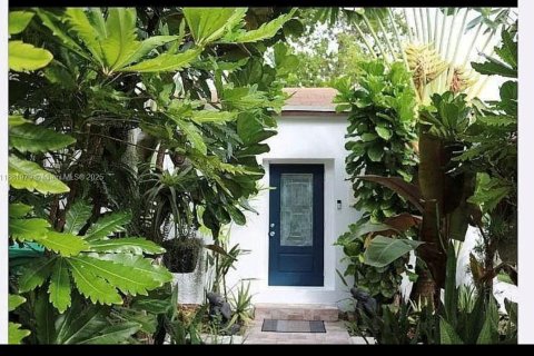 Villa ou maison à vendre à Miami, Floride: 4 chambres, 168.34 m2 № 1931439 - photo 24