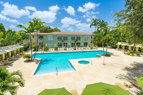 House in Miami, Florida 2 bedrooms, 88.26 sq.m. № 1953620 - photo 6