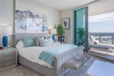 Condo in Sarasota, Florida, 2 bedrooms  № 1904907 - photo 26