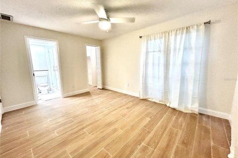 Casa en alquiler en North Redington Beach, Florida, 4 dormitorios, 252.23 m2 № 1677242 - foto 14