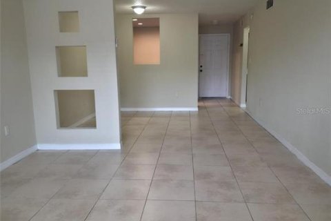 Copropriété à louer à Orlando, Floride: 1 chambre, 76.64 m2 № 2097482 - photo 8